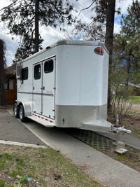 2019 Sundowner 2 Horse Trailer 