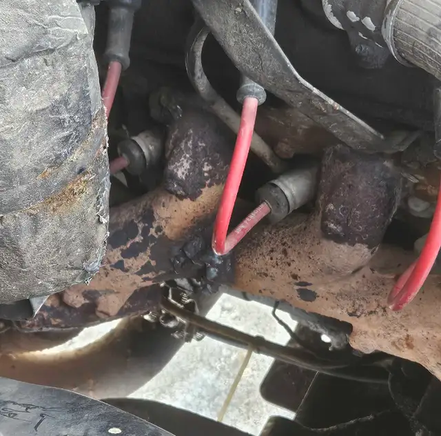 2002 Chevy Silverado 2500HD  in Cars & Trucks in Brantford - Image 6