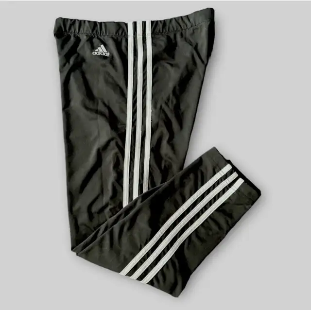 Adidas Set-Black Cropped Leggings (L) and Blue Windbreaker Sm in Women's - Tops & Outerwear in Cambridge - Image 10