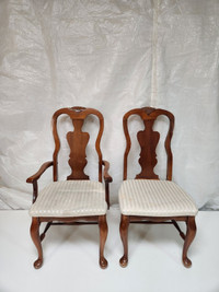 Dining chairs/table