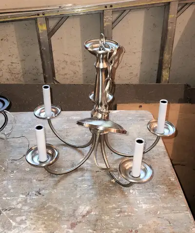 Deux Chandeliers., View more