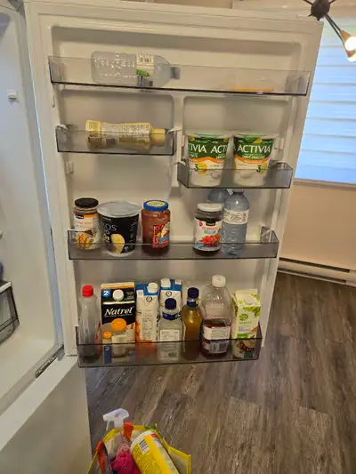 frigo a vendre pas cher doit partir avant jeudi, View more
