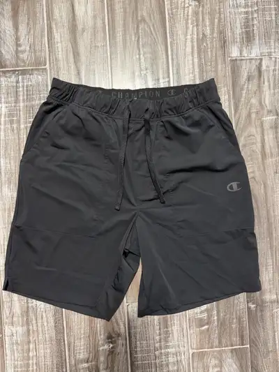 Men’s Medium Champion Shorts