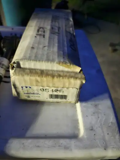 Nos moog 8540b kingpin replacement for f100 150 etc .