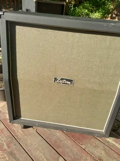 KUSTOM 4x12 speaker cabinet, View more