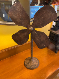 EUC Large Metal with Cast Iron Base Rustic Farmhouse Fan Decor