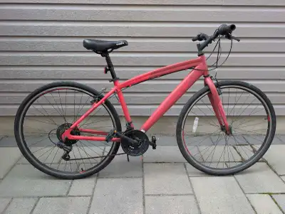 17-inch Aluminum Frame Bicycle w/Suspension Seat Post, View more
