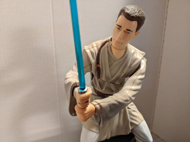 Figurine animée Obi Wan Kenobi de Star Wars dans Art et objets de collection  à Ville de Montréal