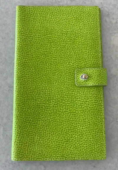 Etui à passeport / Passport holder, View more