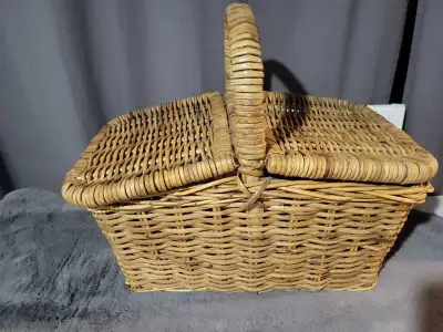 Grand panier à picnic décoratif en osier , View more