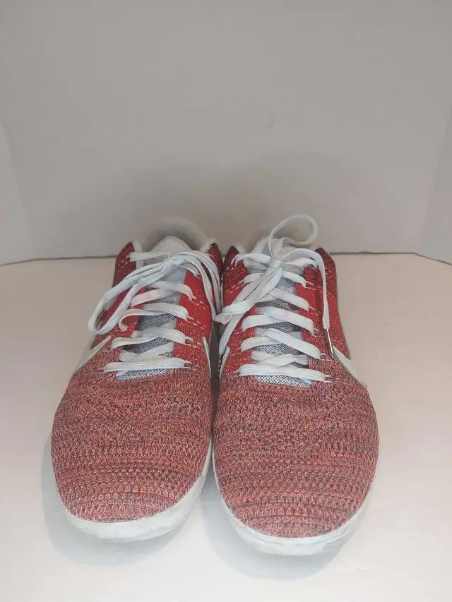 Nike Kobe 11 Elite Low in Men's Shoes in Oshawa / Durham Region - Image 5