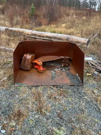 Shavings Bucket from lumber mill, View more