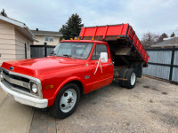 1970 Chevy C30