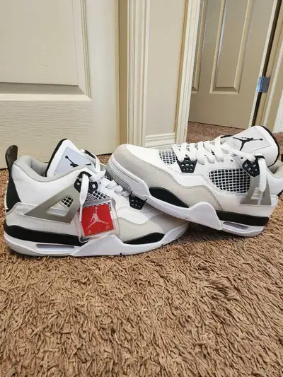 Jordan 4 military blakc, View more