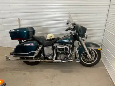 Completely original with rebuilt engine. Comes with extra seat and windshield. Please call or text 3...
