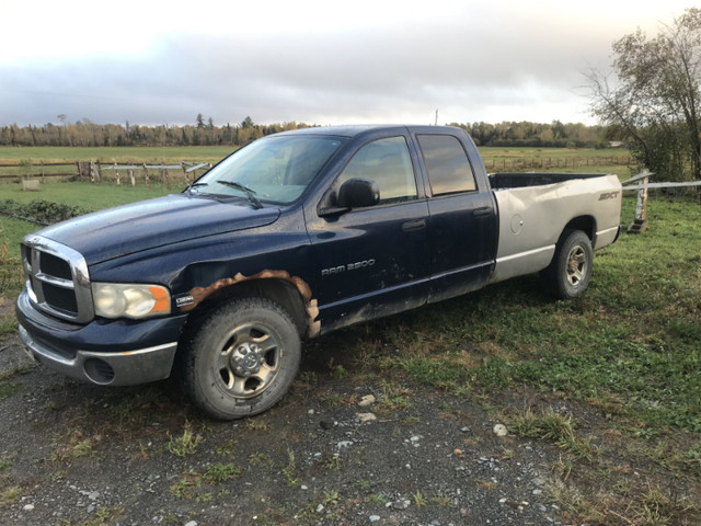 Dodge Ram 2500 5.7 HEMI V8 in Cars & Trucks in North Bay - Image 3