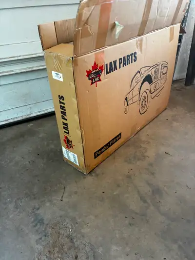 Upgrade your truck with these brand new Lax Parts fender flares, designed to fit 2007-13 Chevrolet S...