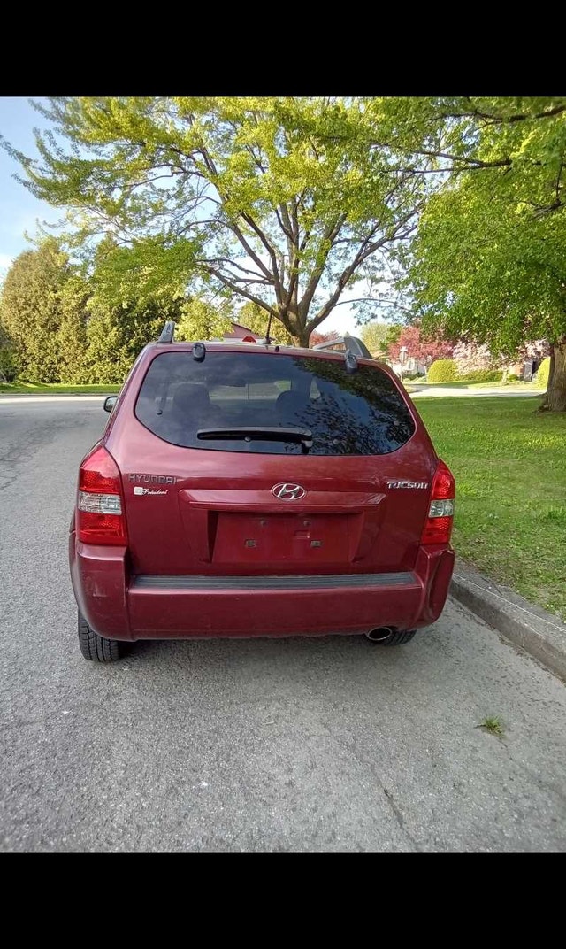 Hyundai TUCSON 2009 — photo 4