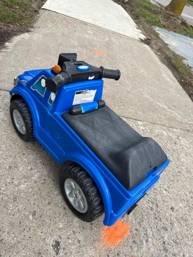 Fisher price ride on toy - Ford truck in Toys in City of Toronto - Image 3