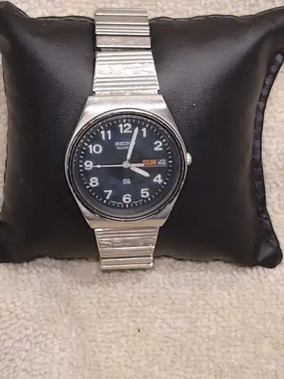 This watch has day date function, all stainless construction on flex fit bracelet. Crystal wouldn't...