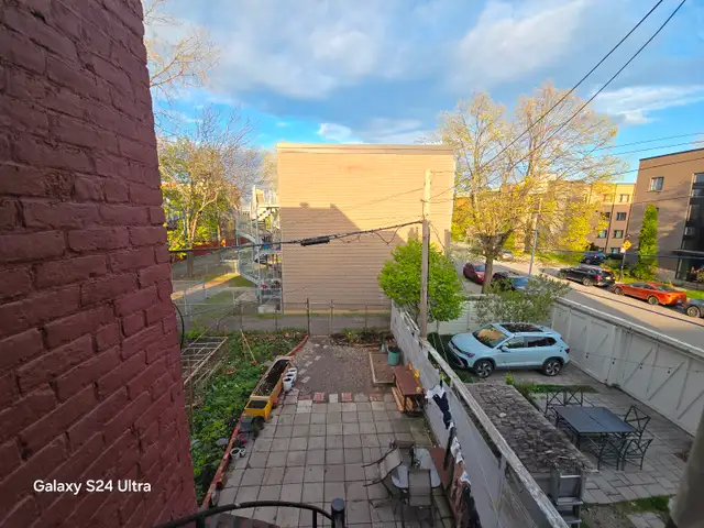 Spacious Duplex Apartment in Pointe-Saint-Charles in Long Term Rentals in City of Montréal - Image 23