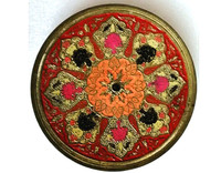 VINTAGE INDIAN ENGRAVED ENAMEL BRASS WALL DECORATING PLATE, SIZE