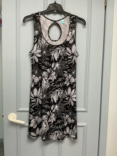 robe d’été grandeur médium , View more