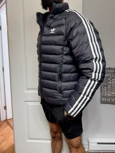 Men’s Adidas Puffer Jacket Small *New, View more