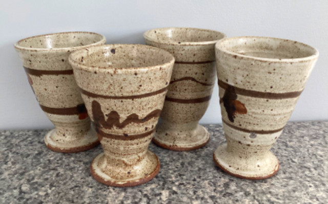 PRICE DROP! 4 Signed Mini Pottery Stoneware Wine Liqueur Goblets dans Vaisselle et articles de cuisine  à Ville de Montréal