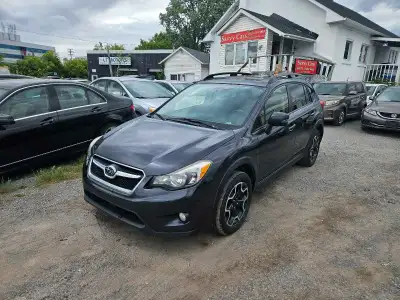 2014 Subaru XV Crosstrek AWD *** 1 year powertrian warranty *** 207kms Fully loaded Navigation Backu...