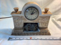 Horloge vintage antique en porcelaine