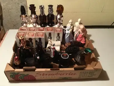 VINTAGE AVON COLLECTIBLES, View more