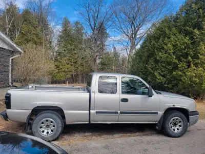 Runs and drives New parts include: Tires (roughly 3000km on them) Crank sensor Mass air flow sensor...