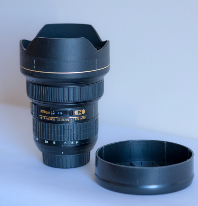 Nikon Lenses in superb condition in Cameras & Camcorders in Bedford - Image 2