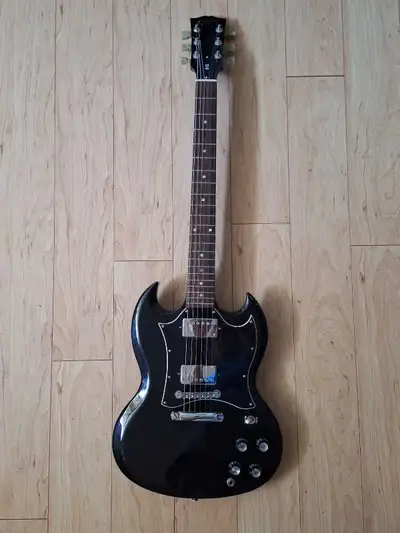 2002 Gibson SG Special - (Ex Condition + Gibso, View more
