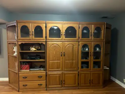 Traditional Style Wall Unit (Stereo/Book Shelf Unit), View more