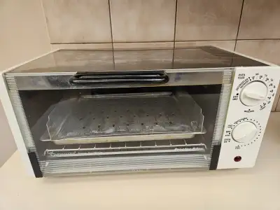 Proctor Silex Toaster Oven, View more