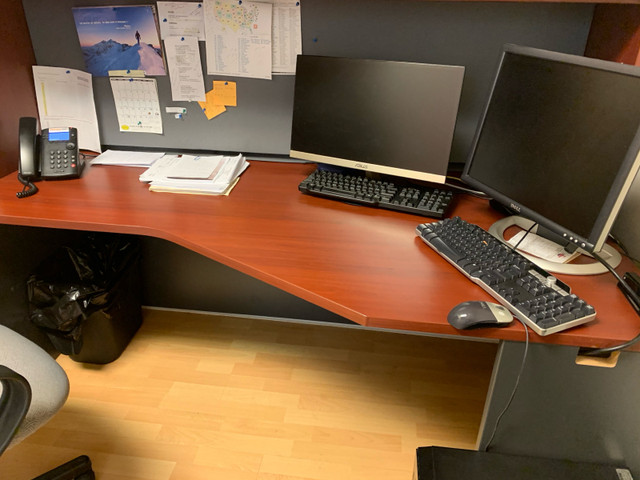  Office Desks-Canadian Made in Desks in Mississauga / Peel Region