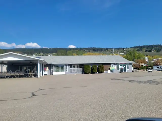 CORNER, LAKE VIEW RV LOT FOR SALE AT SWAN LAKE RV RESORT, VERNON in Land for Sale in Vernon - Image 11