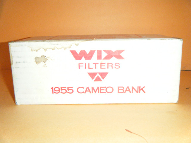 Wix Filters 1955 Cameo Bank Truck Die Cast Toy Ertl in Arts & Collectibles in Oakville / Halton Region - Image 2