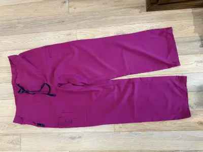 Women’s Scrub Pants Carthart, View more