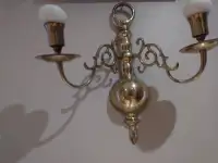 BEAUTIFUL WALL DECORATION BRASS CANDLES HOLDER FOR $25Brass BUD