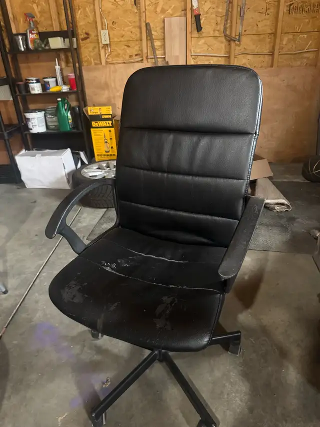 Black Office Chair