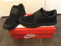 Nike Free Socfly US Size 11 Men’s Triple Black