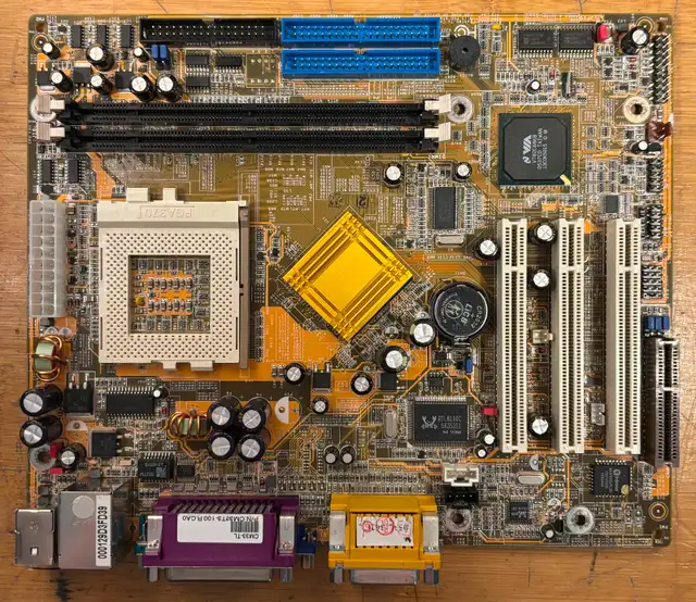 DFI CM33-TL microATX Socket 370 Motherboard in System Components in City of Toronto - Image 4