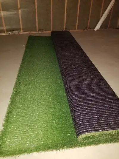 Selling my new professional indoor/outdoor putting green, View more