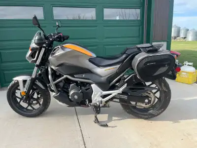 2012 Honda NC 700 S Owned for 2 years New Battery Last Year Was in storage for winters Selling becau...