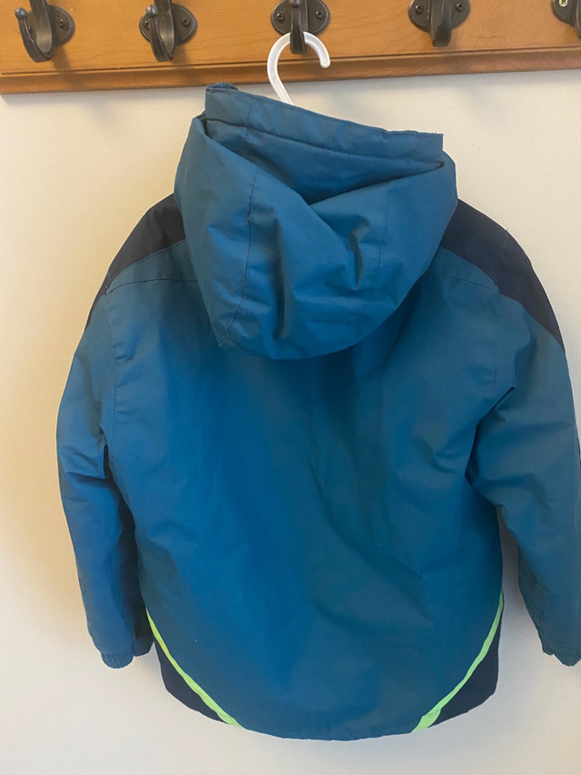 Winter Snow Suit Boys Size 6-8 in Kids & Youth in Calgary - Image 2