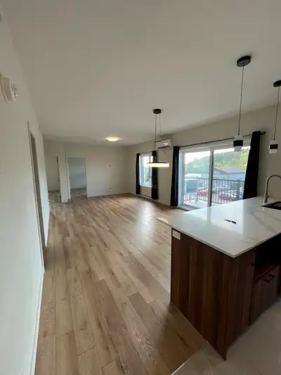 Comprend tous les ÉLECTROMENAGERS Vous cherchez un appartement moderne, spacieux et sécuritaire, à p...
