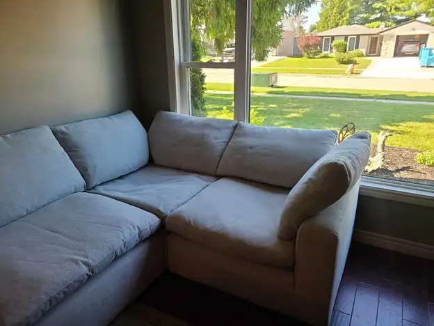 Modular Sofa – Excellent Condition in Couches & Futons in Guelph - Image 8